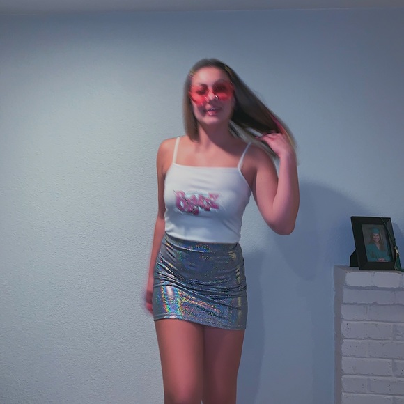 Meet your Posher, Emma - Picture 1 of 1